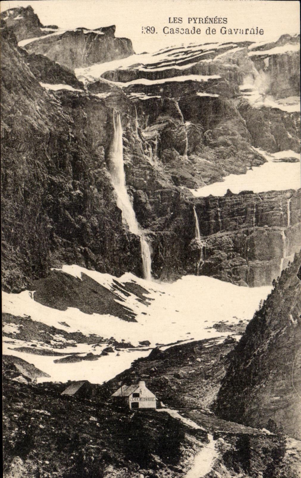 CPA Les Pyrenees Cascade de Gavarnie