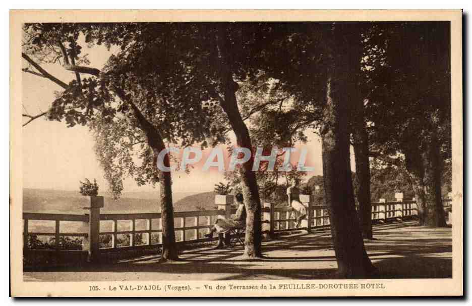 Le Val-d'Ajol (Vosges) — Vue des Terrasses de la Feuillée-Dorothée Hotel — n°105