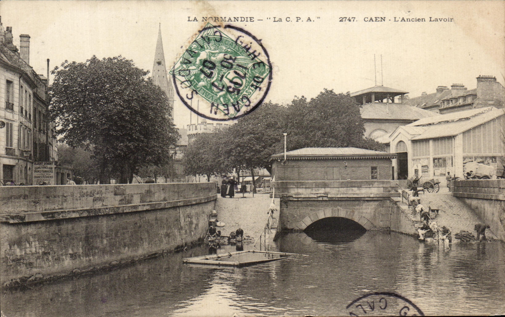 CAEN - L'Ancien Lavoir — La C.P.A. n°2747