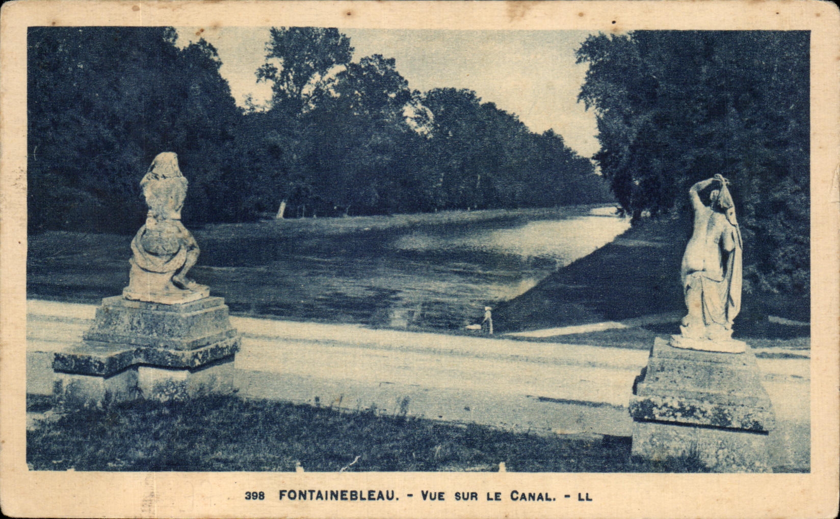Fontainebleau — Vue sur le Canal — LL, n° 398