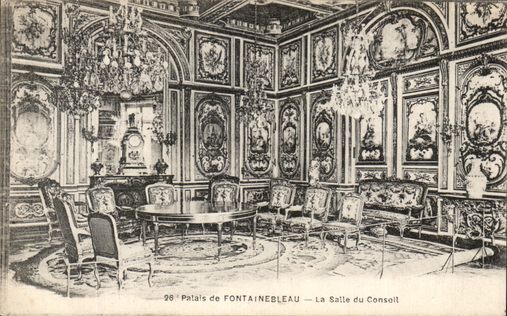Palacio de FONTAINEBLEAU — La Sala del Consejo — n°26