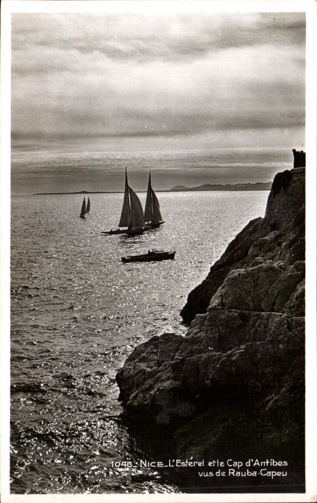 CPA Nice L Esterel et le cap D Antibes vus de Rauba Capeu