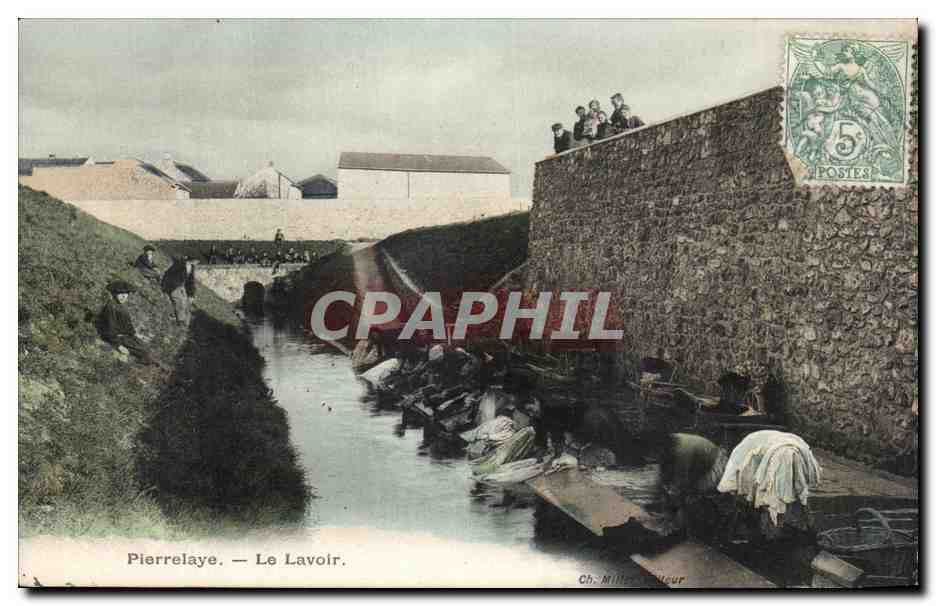 CPA Pierrelaye Le Lavoir Lavandieres TOP