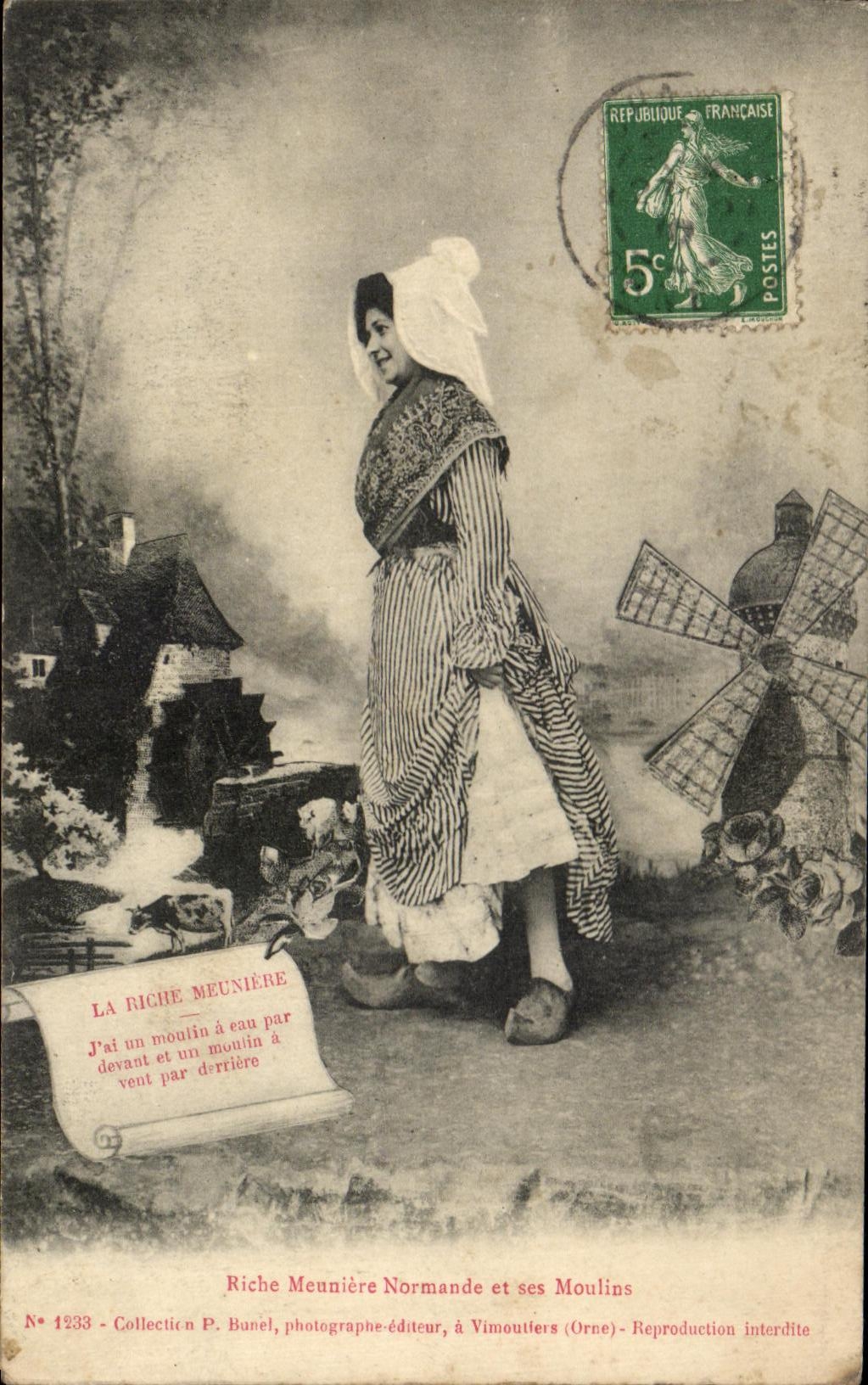CPA Riche Meuniere Normande et ses Moulins Folklore Costume Windmill