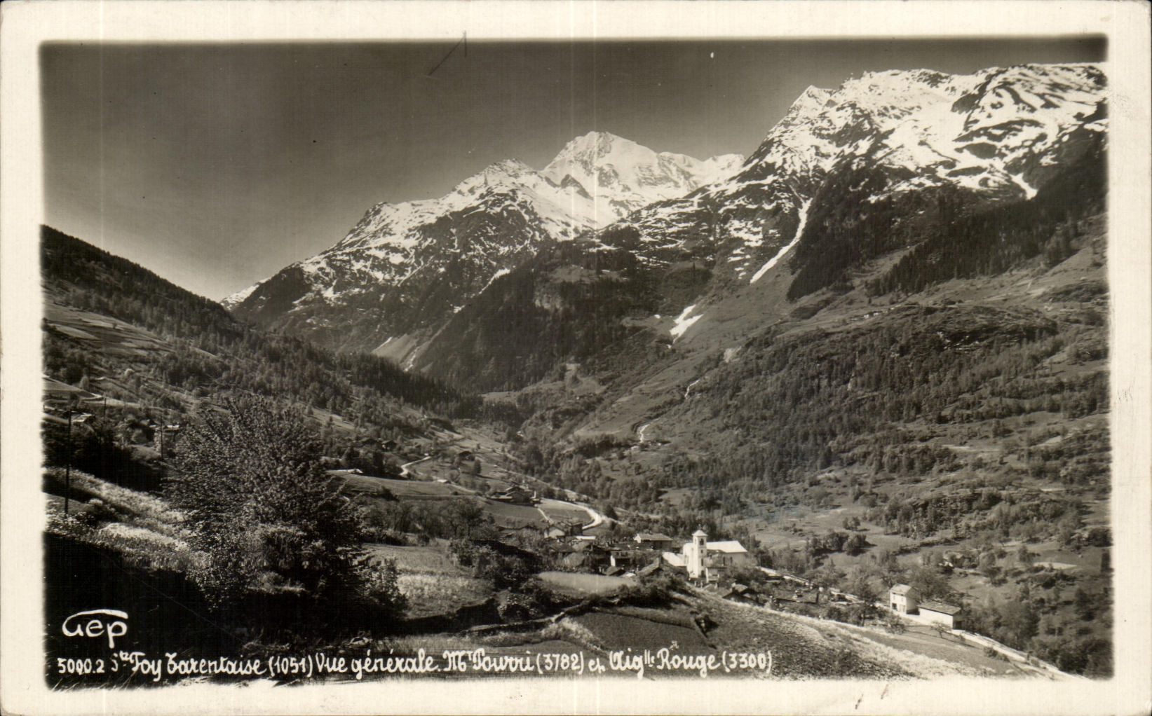 CPA Ste Foy Tarentaise Vue generaleMont Pourri et aiguille rouge