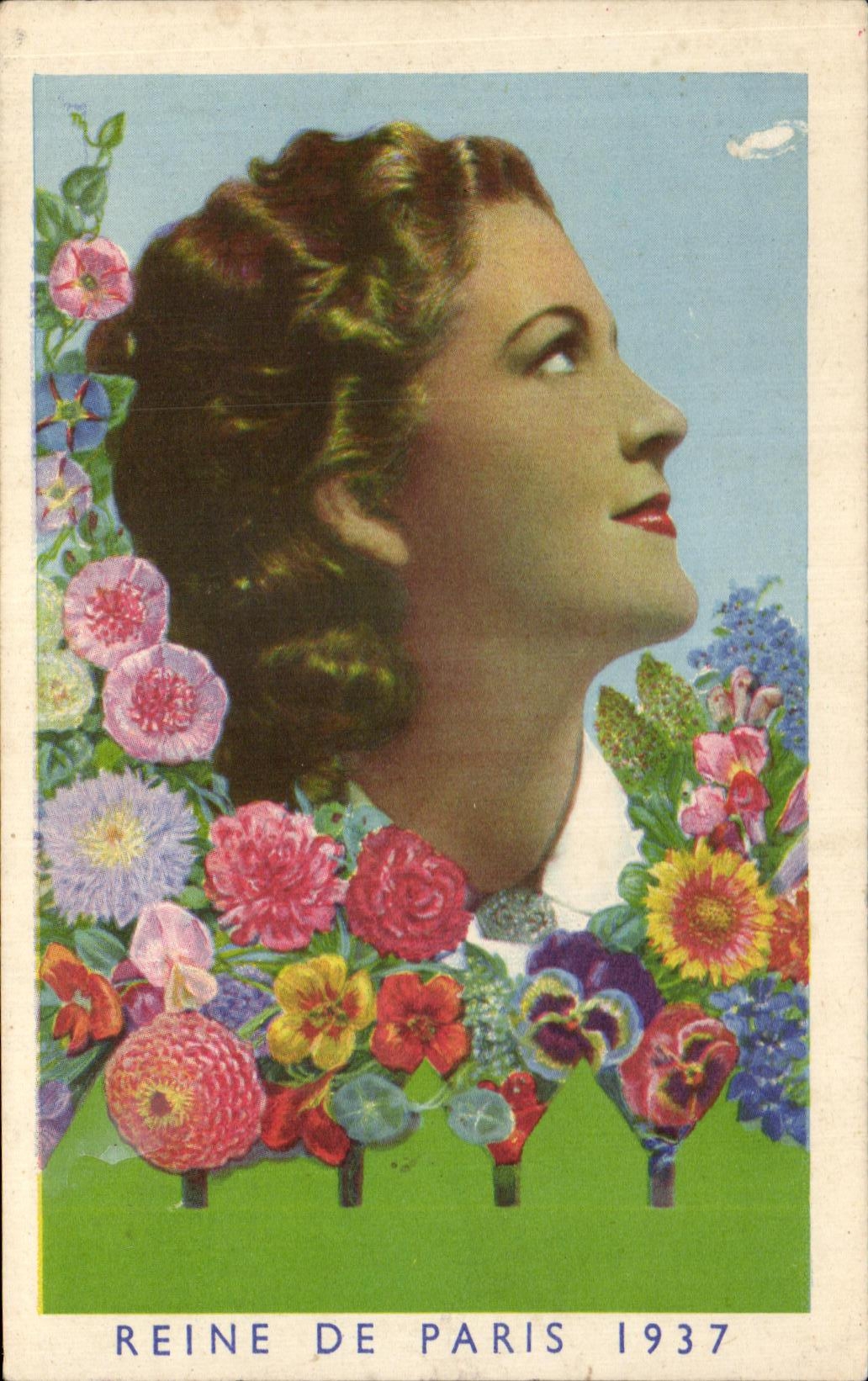 CPA Femme Reine de Paris 1937