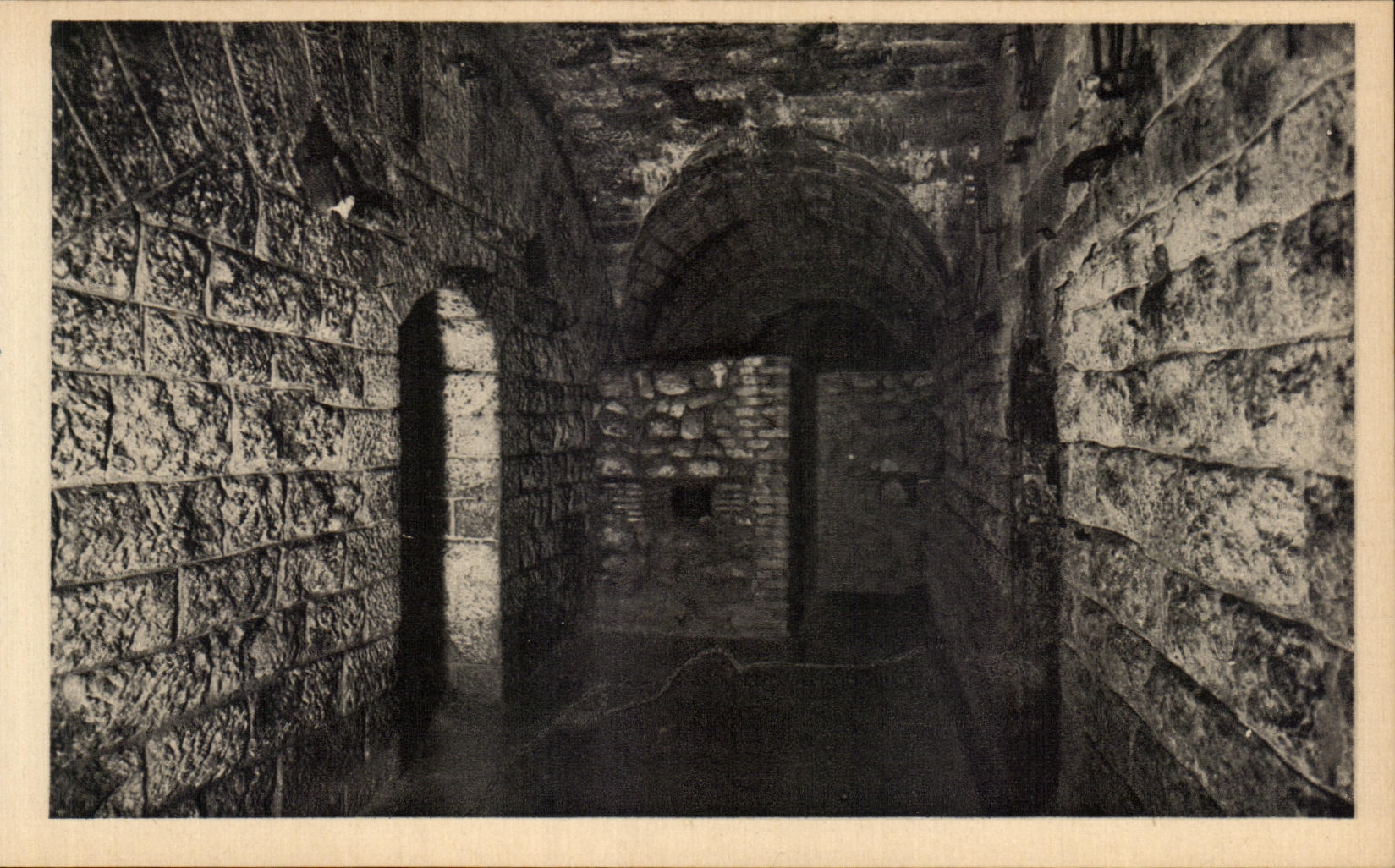 Fort de Douaumont — Galerie centrale — Édition Verdun n°128