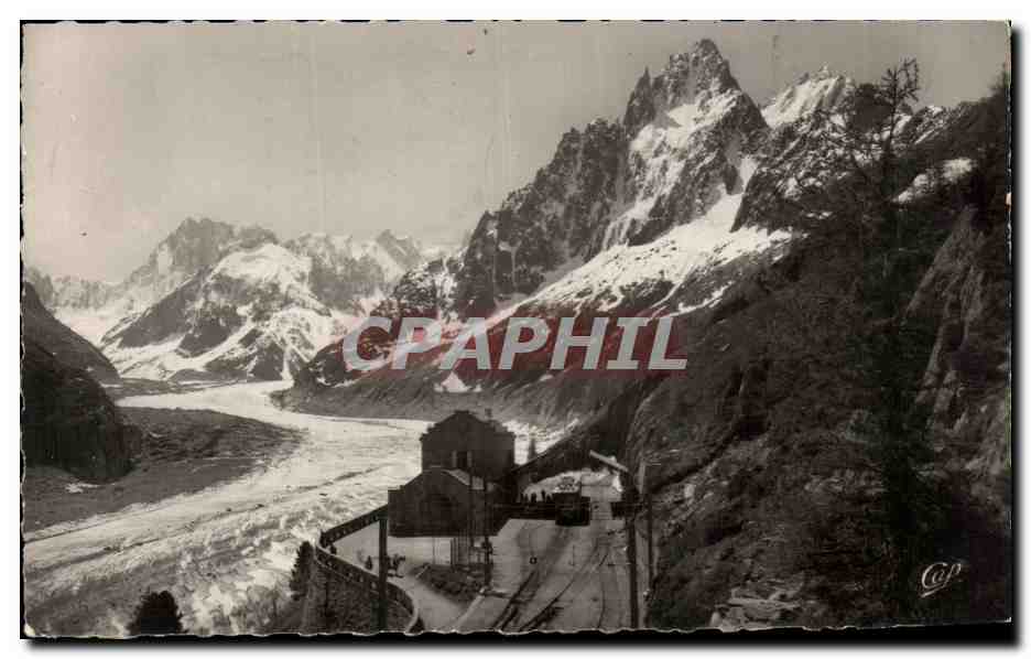 CPA Chamonix Mont Blanc La gare de Montenvers et la mer de Glace