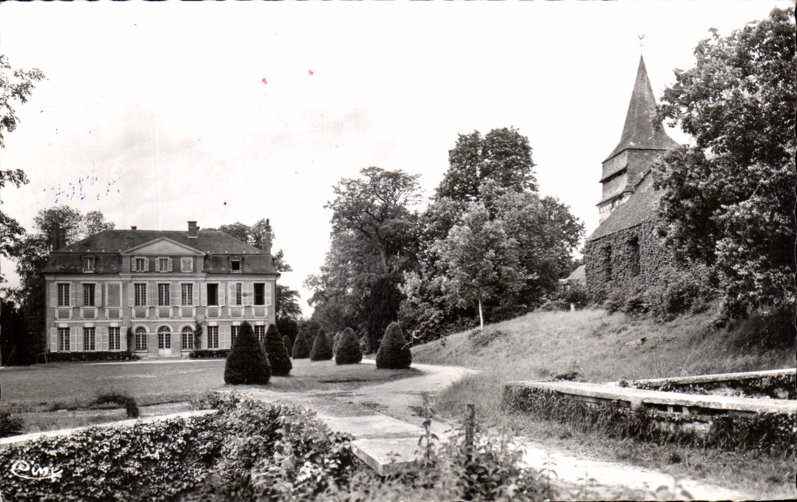 Château de Provemont — Le Clos Vert, Home d'Enfants — Photographie Véritabily
