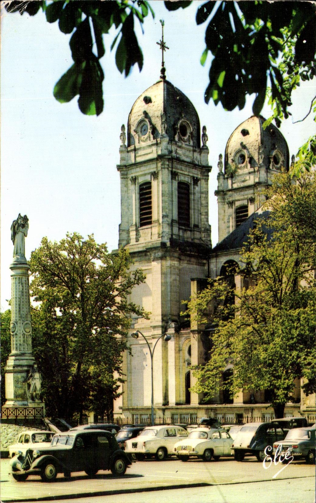 Cathédrale de Bordeaux — deux tours — Élécécolonneau