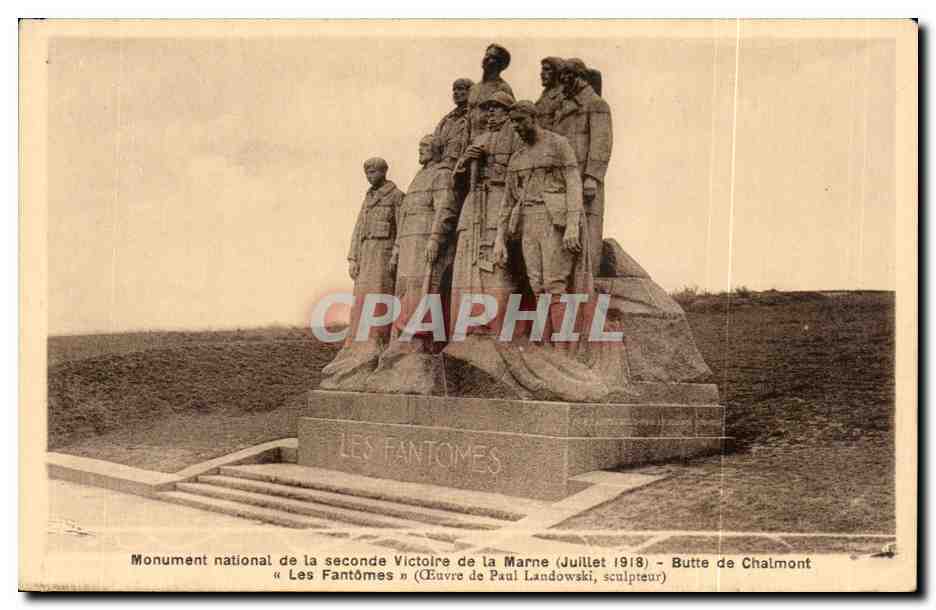 CPA Monument national de la seconde Victoire de la Marne Butte de Chalmont Les Fantomes