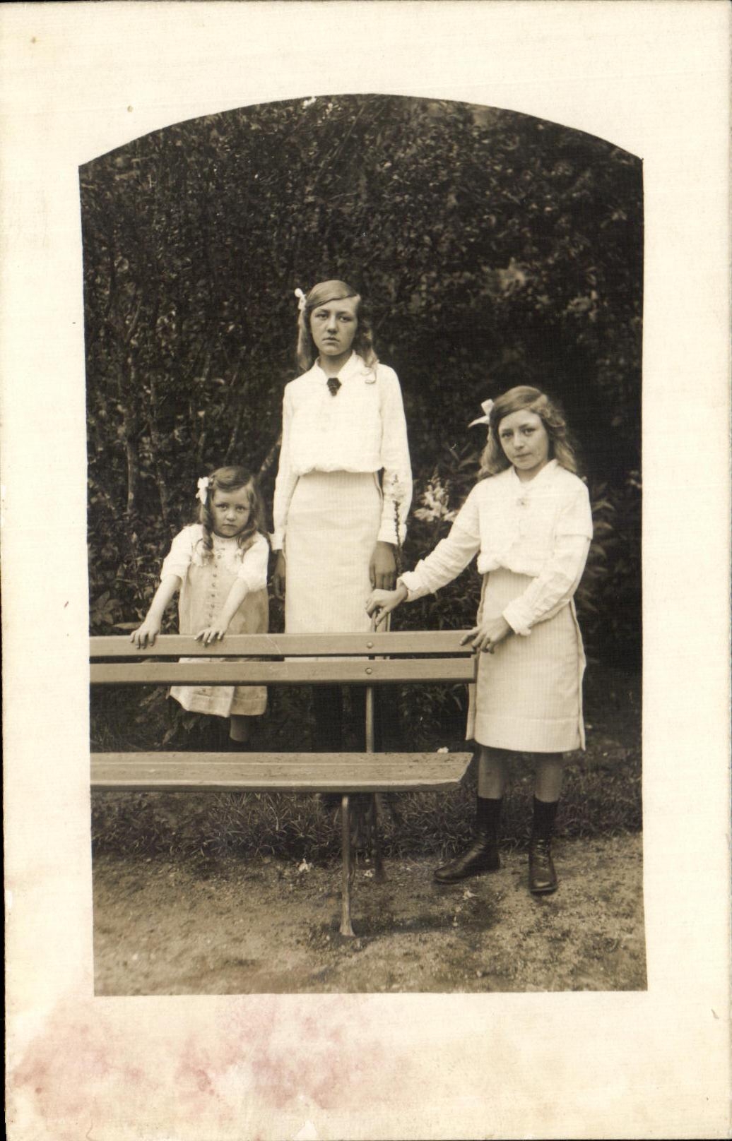 CARTE PHOTO Enfants Jeunes filles
