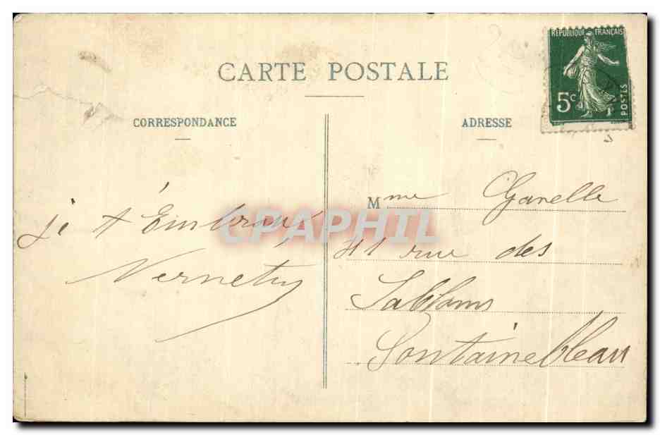 CPA Le fardeau est leger et la rue n est pas large Tour Eiffel — Verso