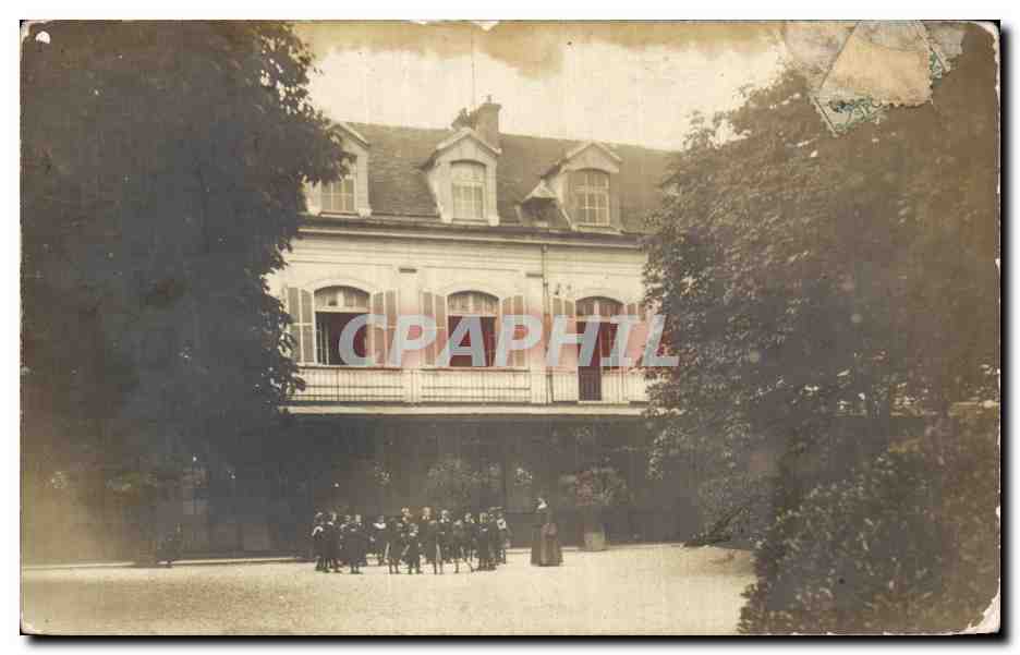 CARTE PHOTO Cour de recreation Enfants a l ecole ronde