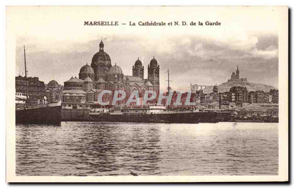 CPA Marseille La Cathedrale et N D de la Garde Bateau