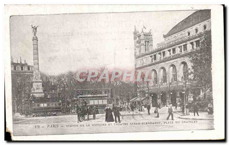 CPA Paris Statue De La Victoire Et Theatre Sarah Bernbardt Place Du Chatelet