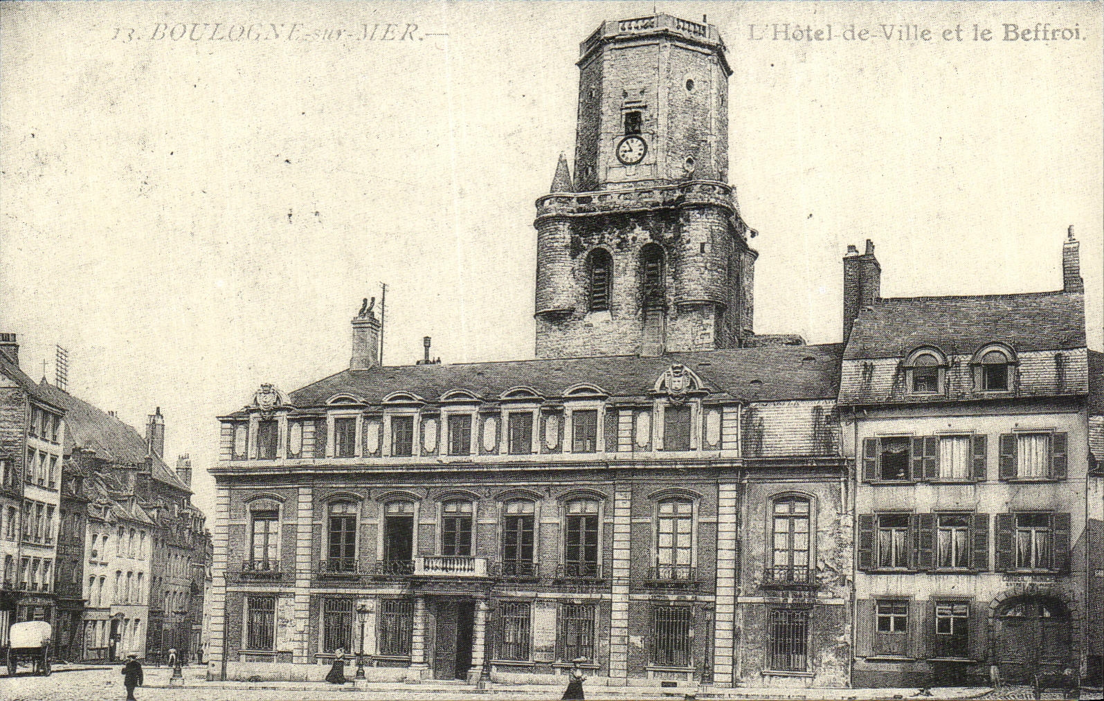 REPRO Boulogne Sur Mer L Hotel de Ville et le Beffroi