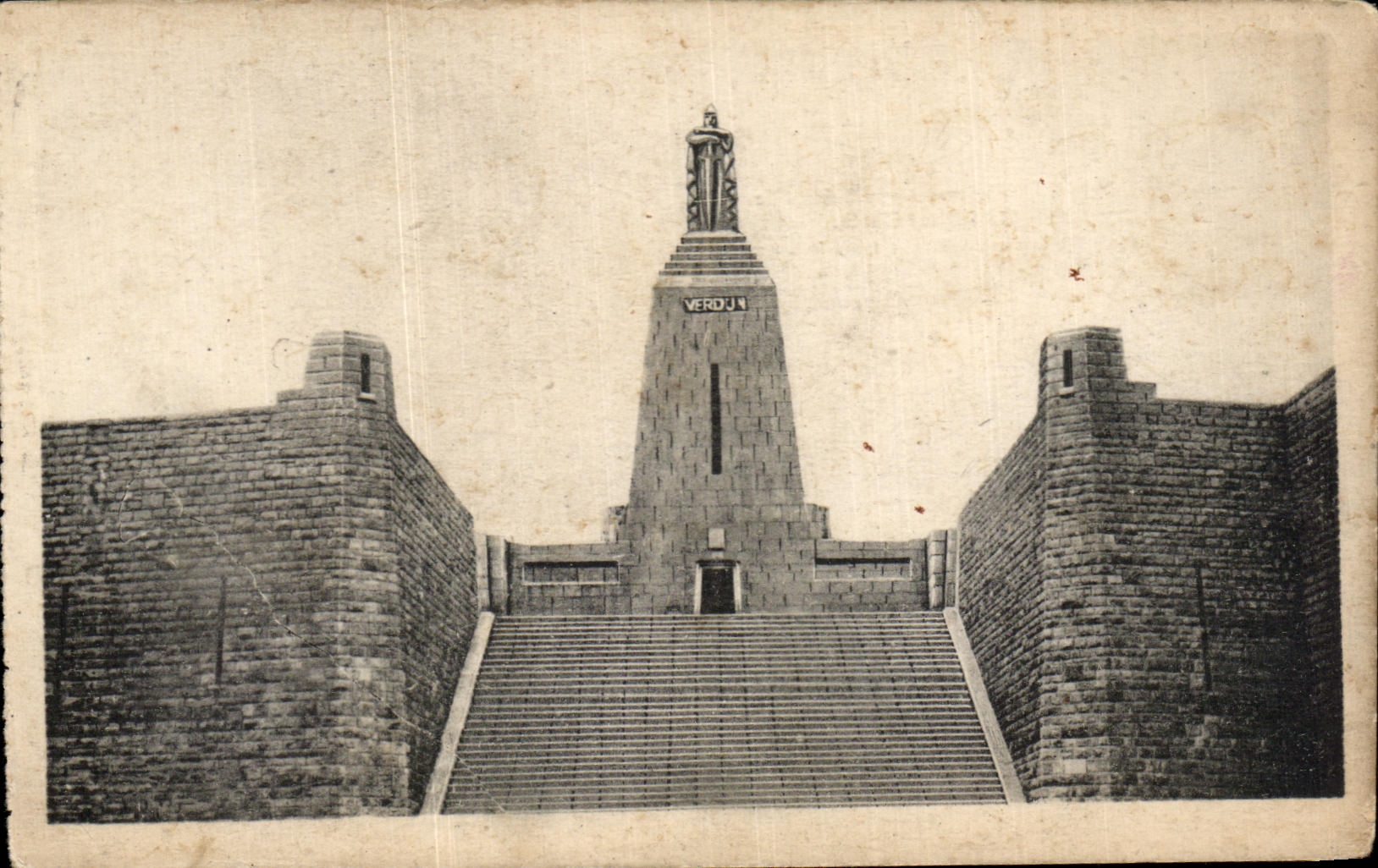 Monument aux Soldats de Verdun — Verdun — Éditions Verdun