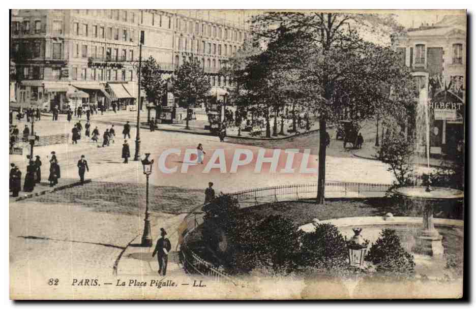 CPA Paris La Place Pigalle 