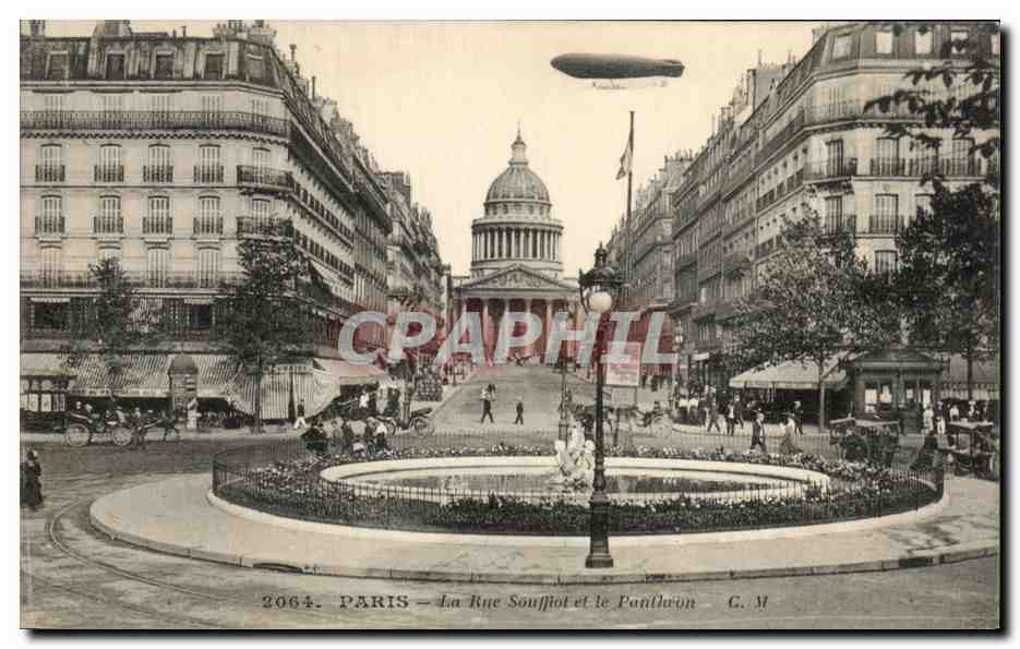 CPA Paris La Rue Souffiot et le Pantheon Dirigeable Zeppelin 