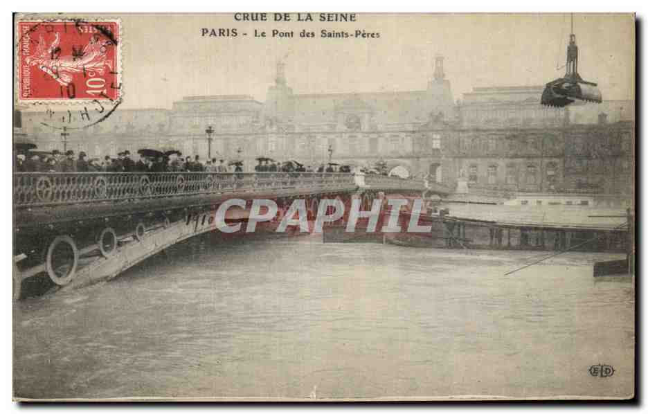 CPA Crue De La Seine Paris Le Pont des Saint Peres Inondations