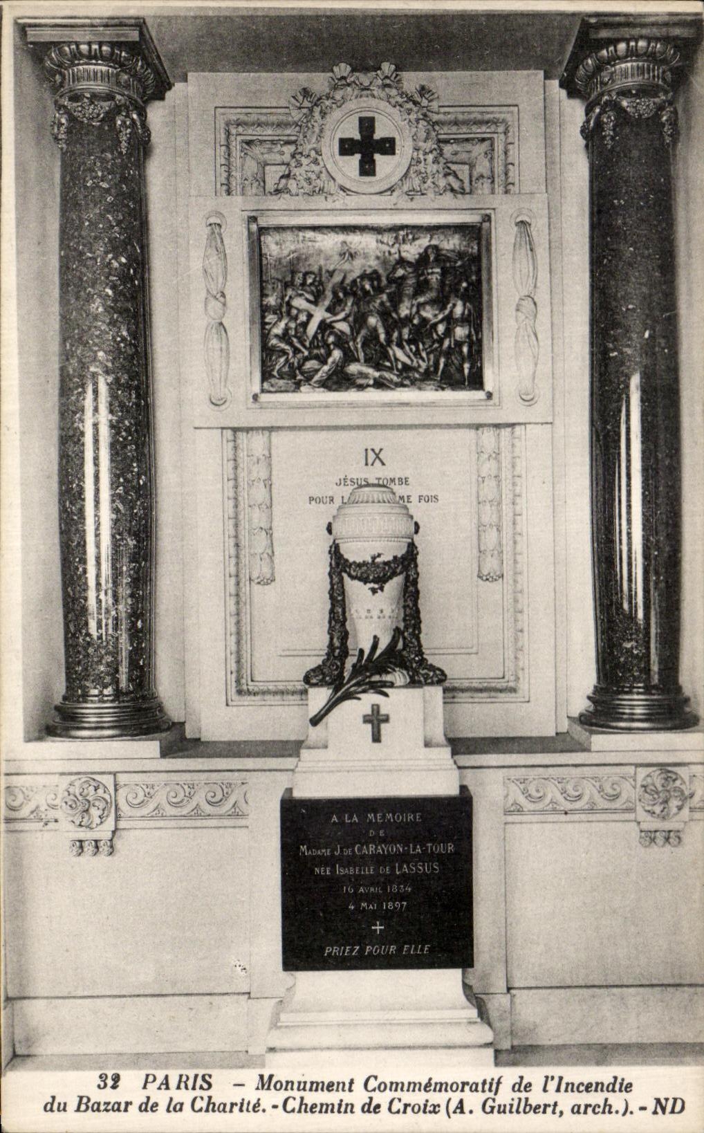 CPA Paris Monument Commemoratif de I Incendie du Bazar de la Charite Chemin de Croix