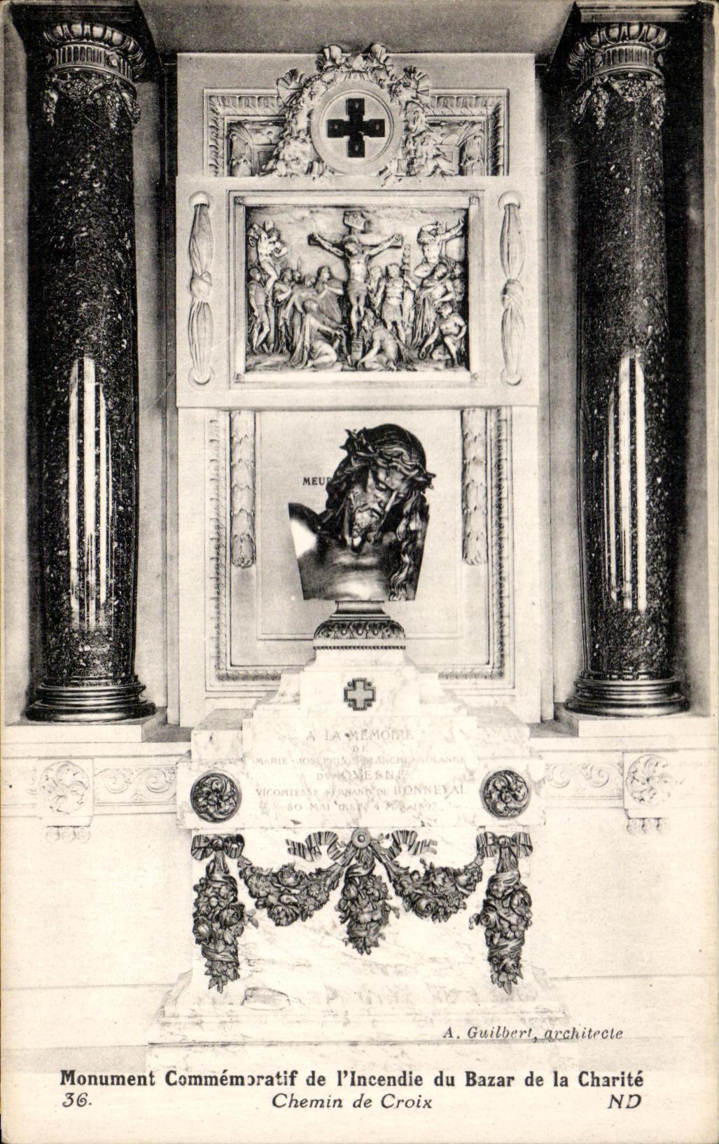 CPA Monument Commemoratif de I Incendie du Bazar de la Charite Chemin de Croix Paris 