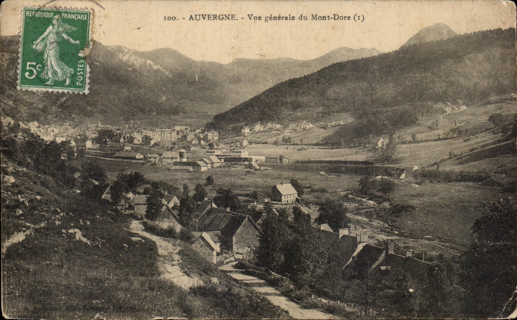 CPA Auvergne Vue Generale du Mont Dore