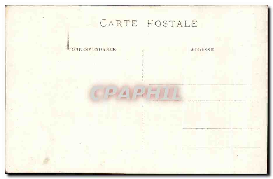 Trois soldats — un à cheval — en extérieur — Carte postale CPAPHIL — Reverso
