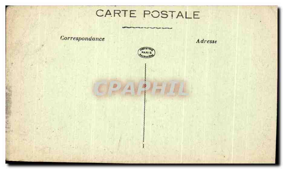 La Place de l'Hôtel de Ville après le départ des Boches — Souvenons-nous ! — Reverso