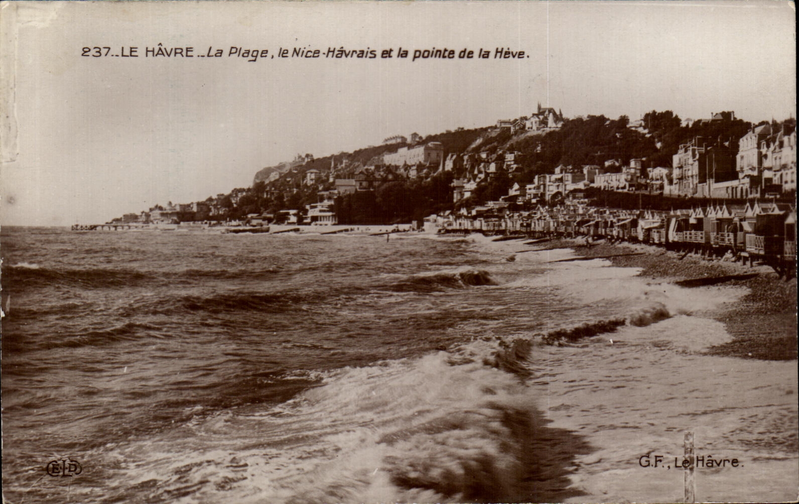 CPA Le Havre La Plage le Nice Havrais et la Pointe de la Heve