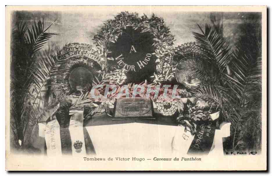 CPA Tombeau de Victor Hugo Caveaux du Pantheon