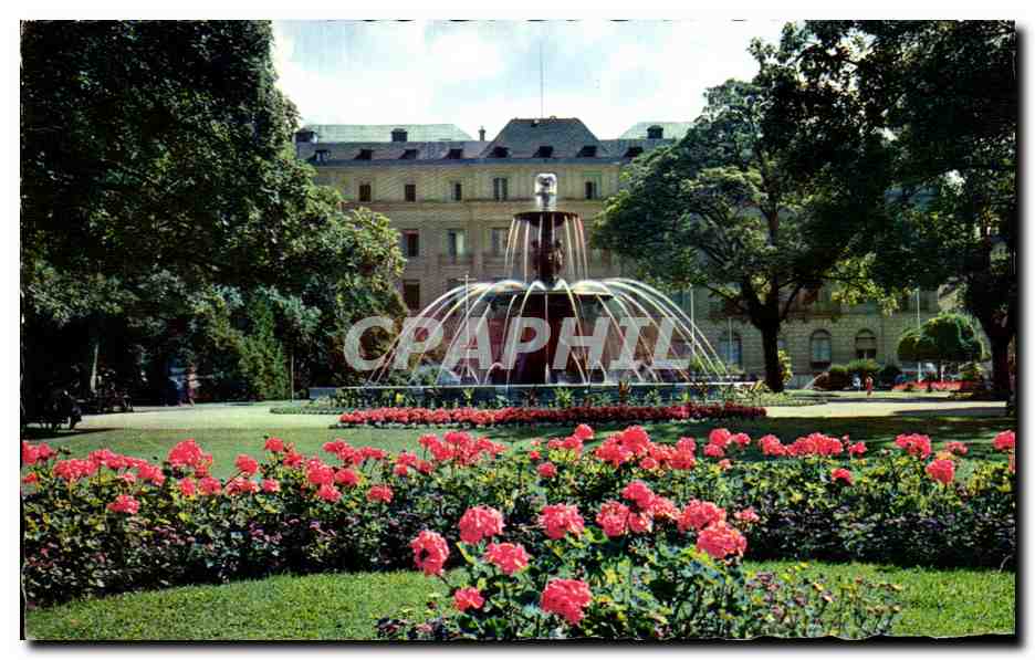 CPA Geneve La Fontaine de la Promenade du Lac jardin anglais