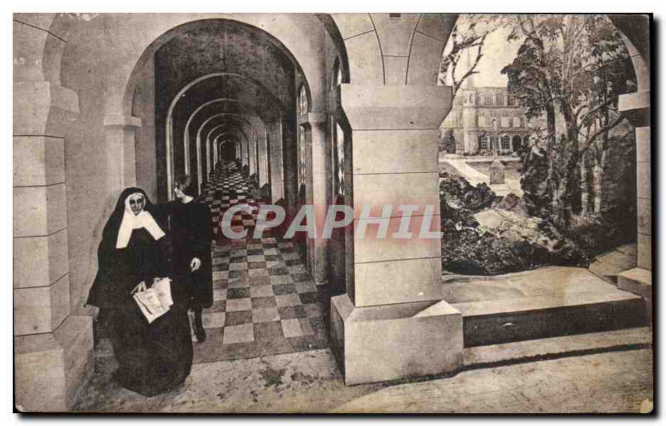 CPA Bernatette au couvent Saint Gildard a Nevers