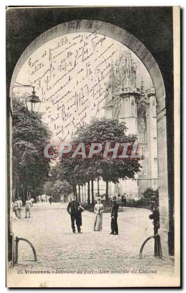 Vincennes — Intérieur du Fort — Allée centrale du Château — éditeur anonyme, n° 45