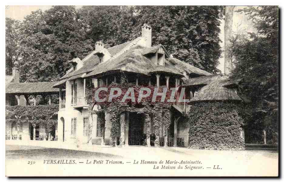 CPA Versailles Le Petit Tranon Le Hameau de Marie Antoinette La Maison du Seigneur