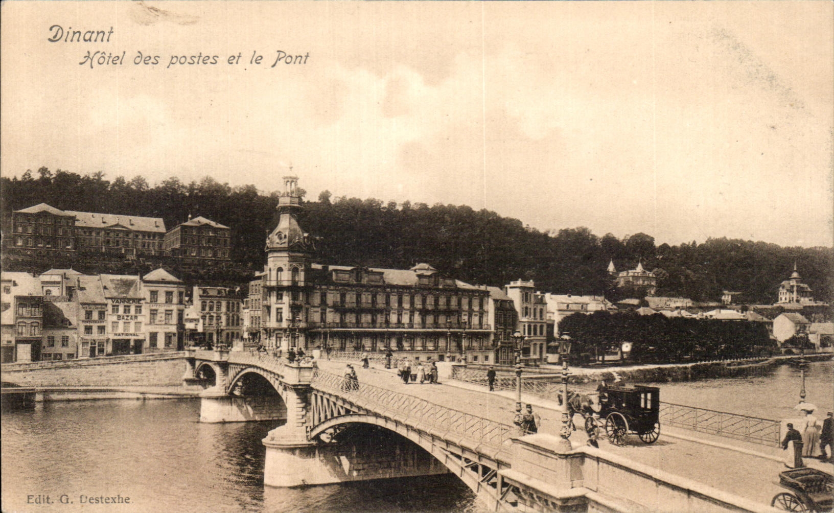 CPA Dinant Hotel des postes et le Pont
