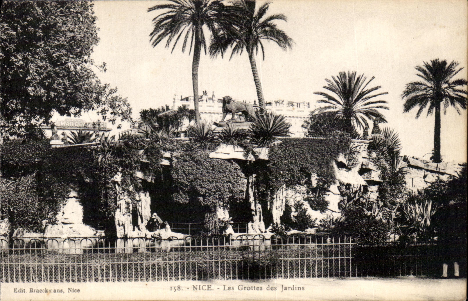 CPA Nice Les Grottes des Jardins