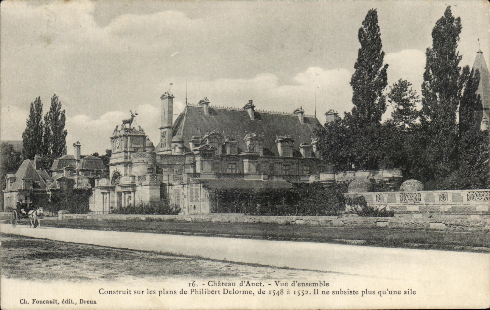 CPA Chateau d Anet Vue D ensemble Construit sur les Plans de Philibert Delorme de