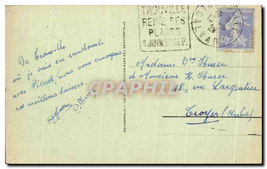 CPA Trouville Reine Des Plages Pelit Normandy et Jetee Promenade — Verso