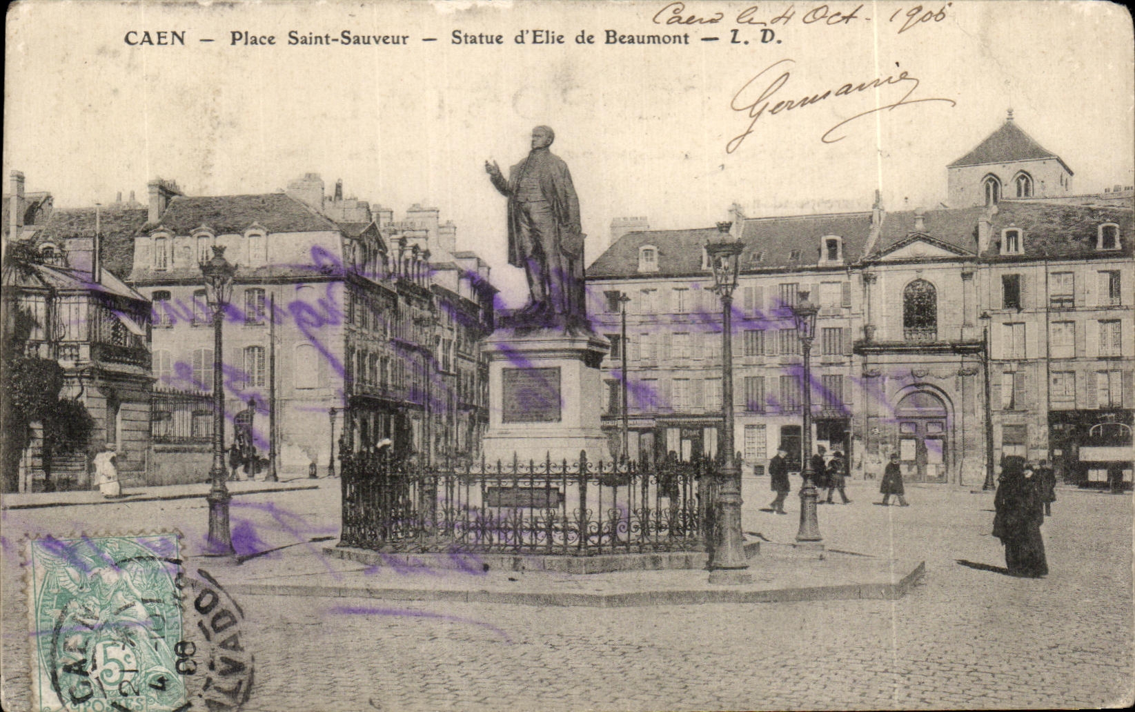 CPA Caen Place Saint Sauveur Statue D Elie de Beaumont