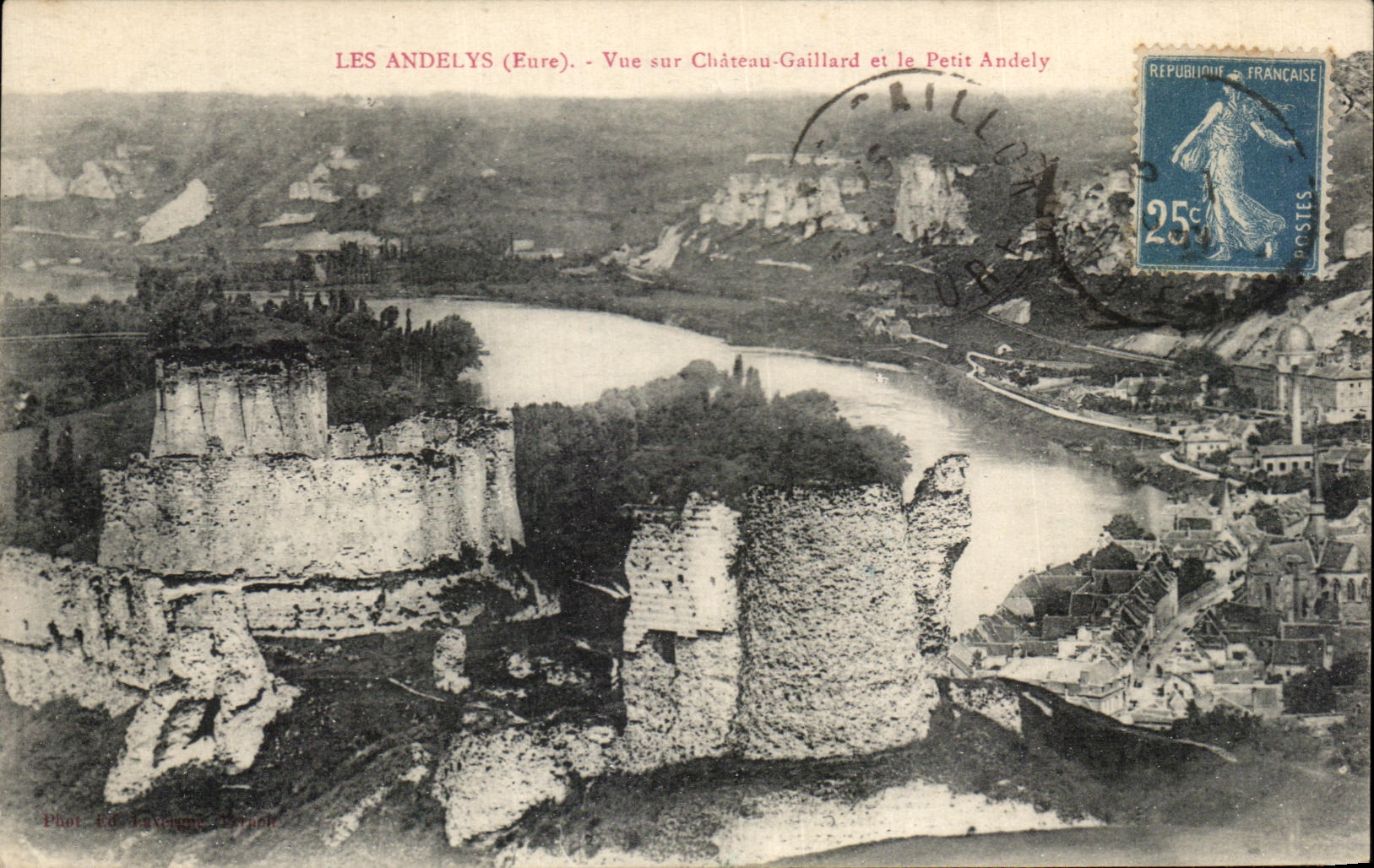 Les Andelys (Eure) — Vue sur Château-Gaillard et le Petit Andely — Éd. Lavange, Paris