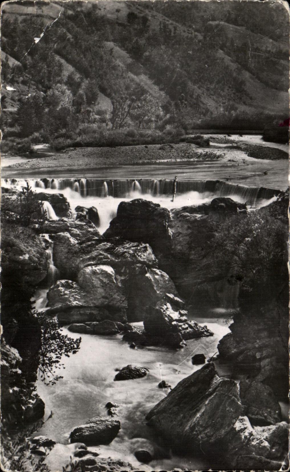 Les Bauges Pittoresques — Chute du Chérán à Bange — Photo Petit