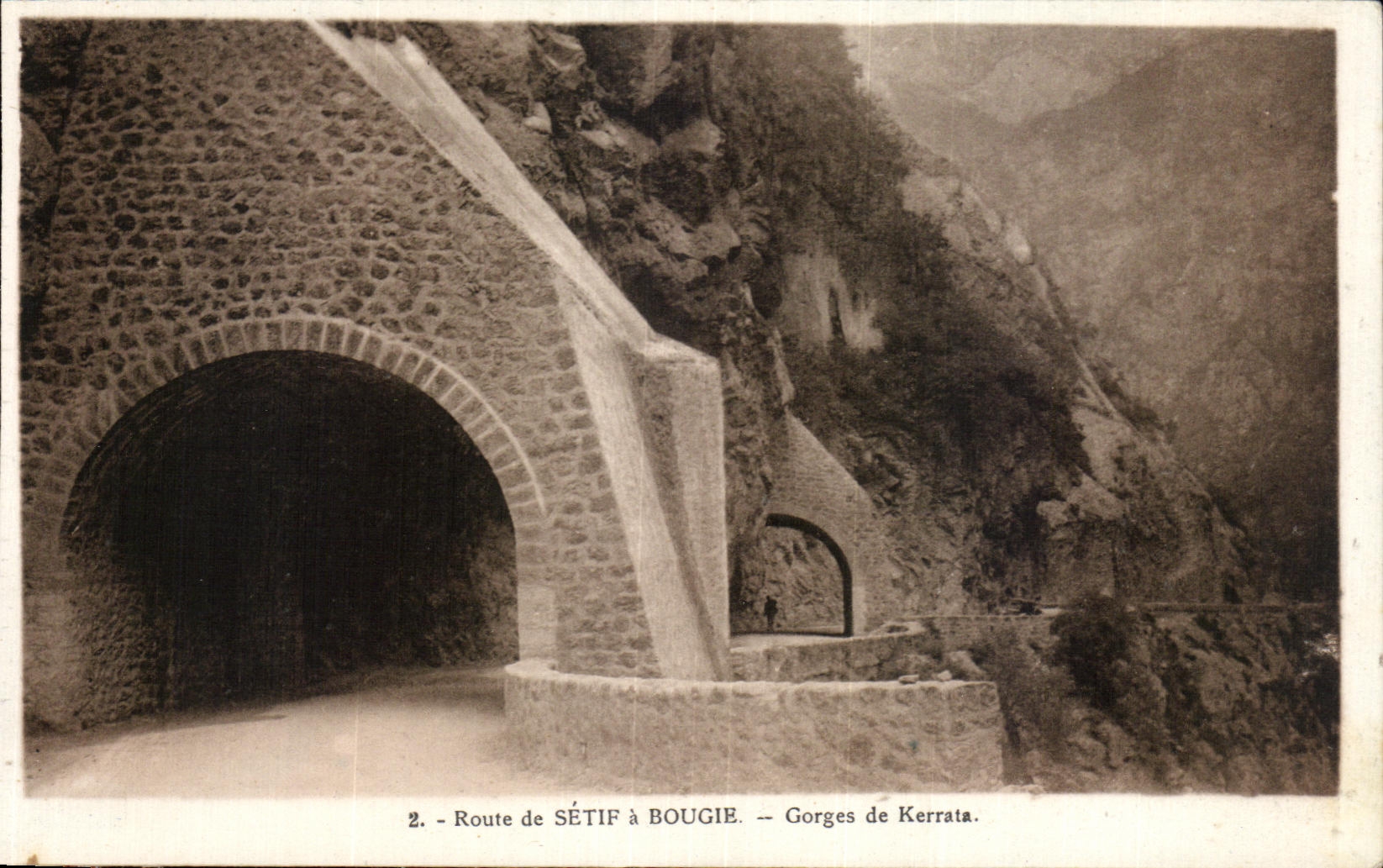 Route de Sétif à Bougie — Gorges de Kerrata — Phototypie Eiabls, Alger