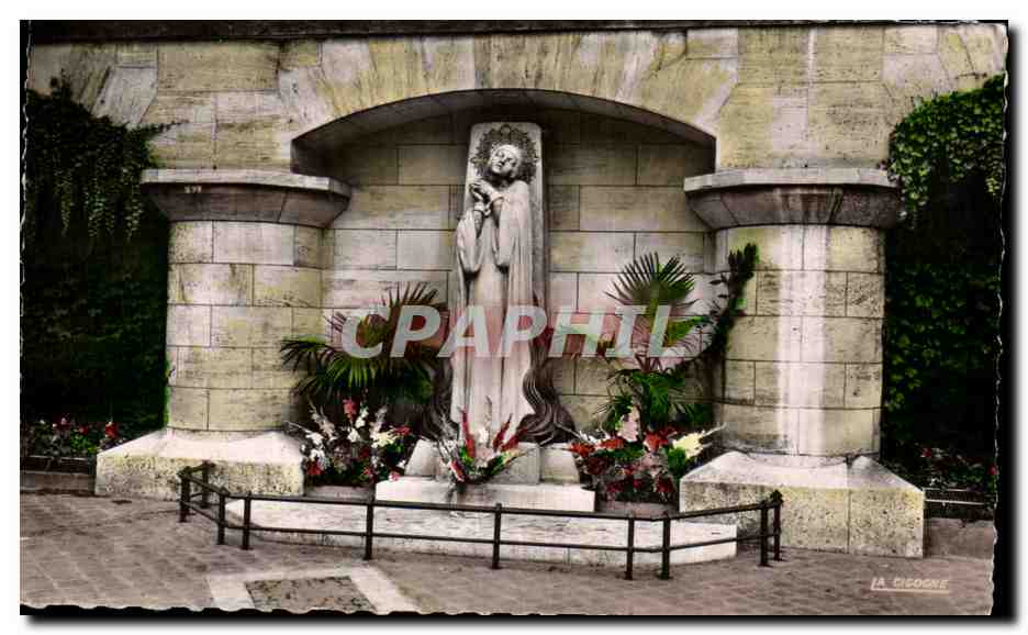 CPA Rouen Statue de Jeanne d arc