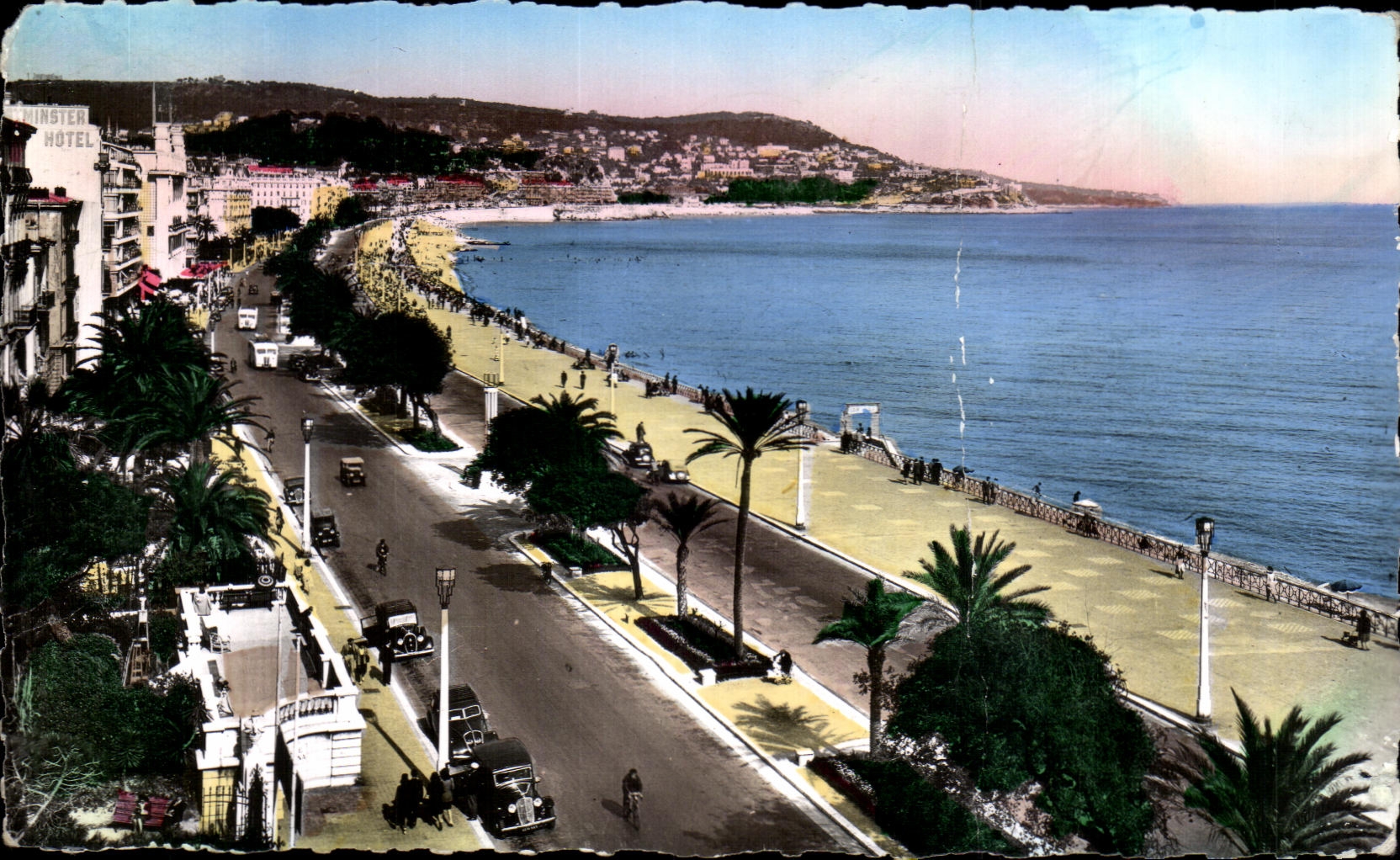 CPA La Cote d Amur Nice Promenade des Anglais Le Mont