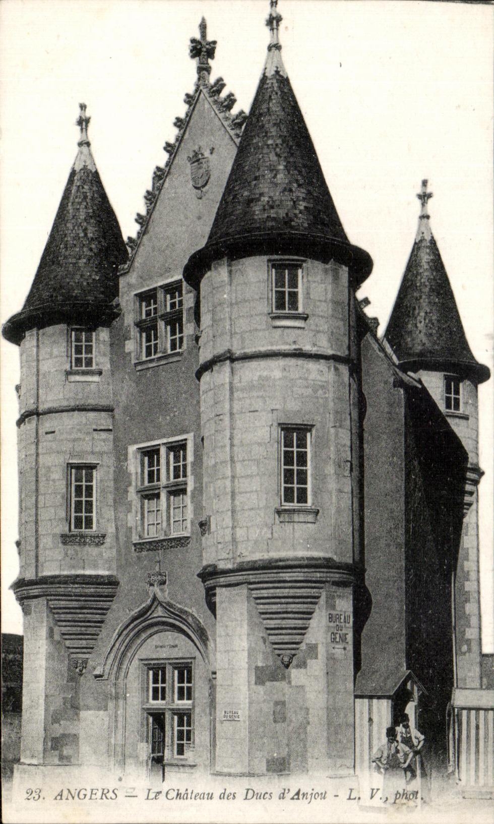 CPA Angers La Chateau des Dues d Anjou