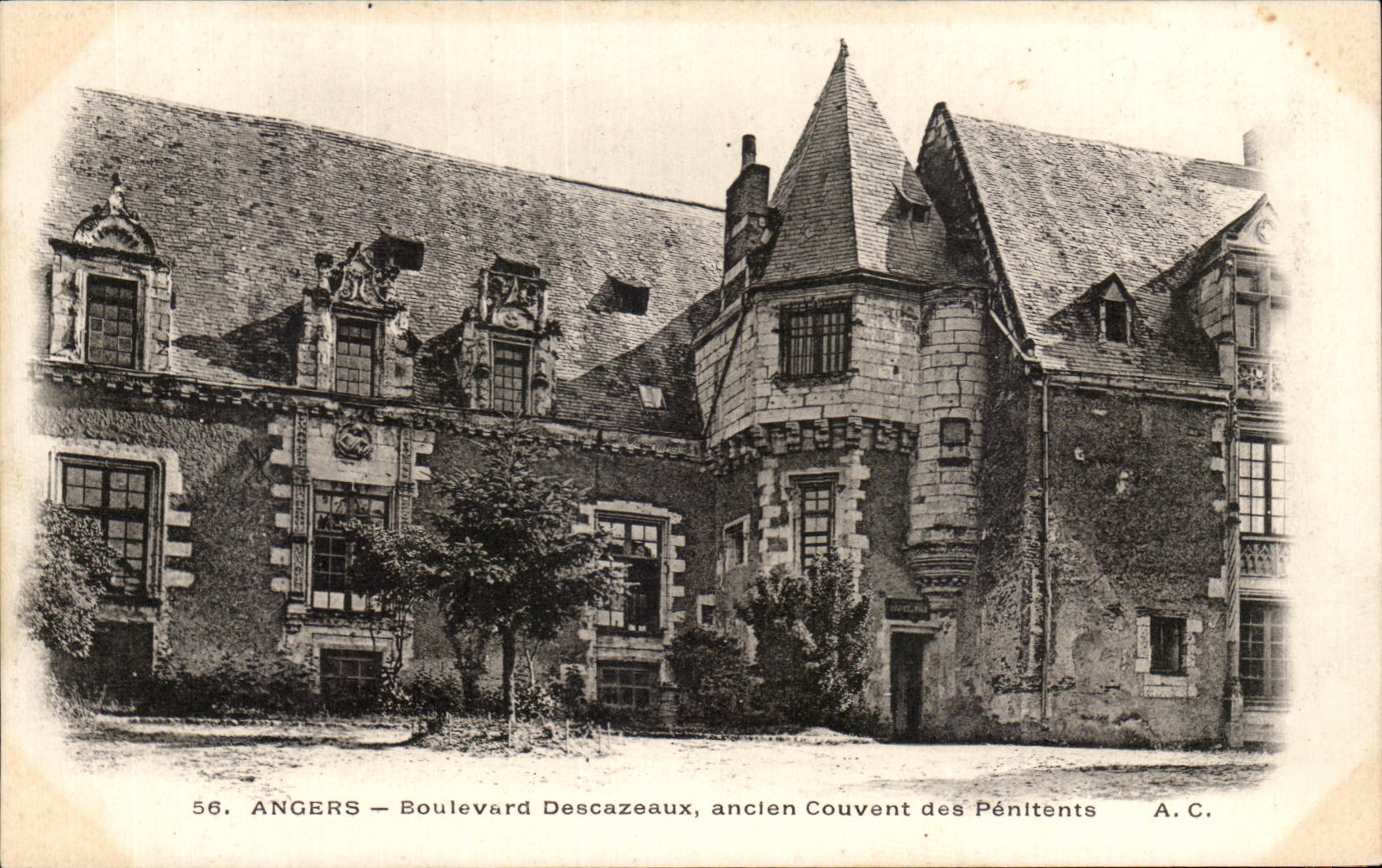 CPA Angers Boulevard Descazeaux Ancien Couvent des Penitents