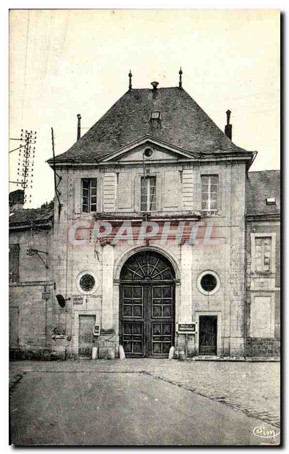 CPA Fontevrault Porte d entree de L Abbaye