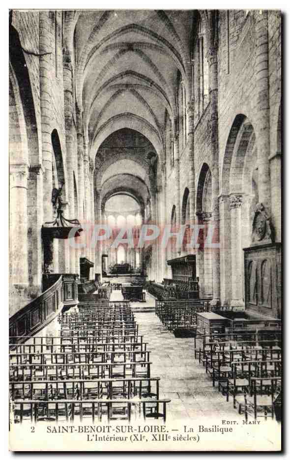 CPA Saint Benoit sur Loire la basilique L Interieur 